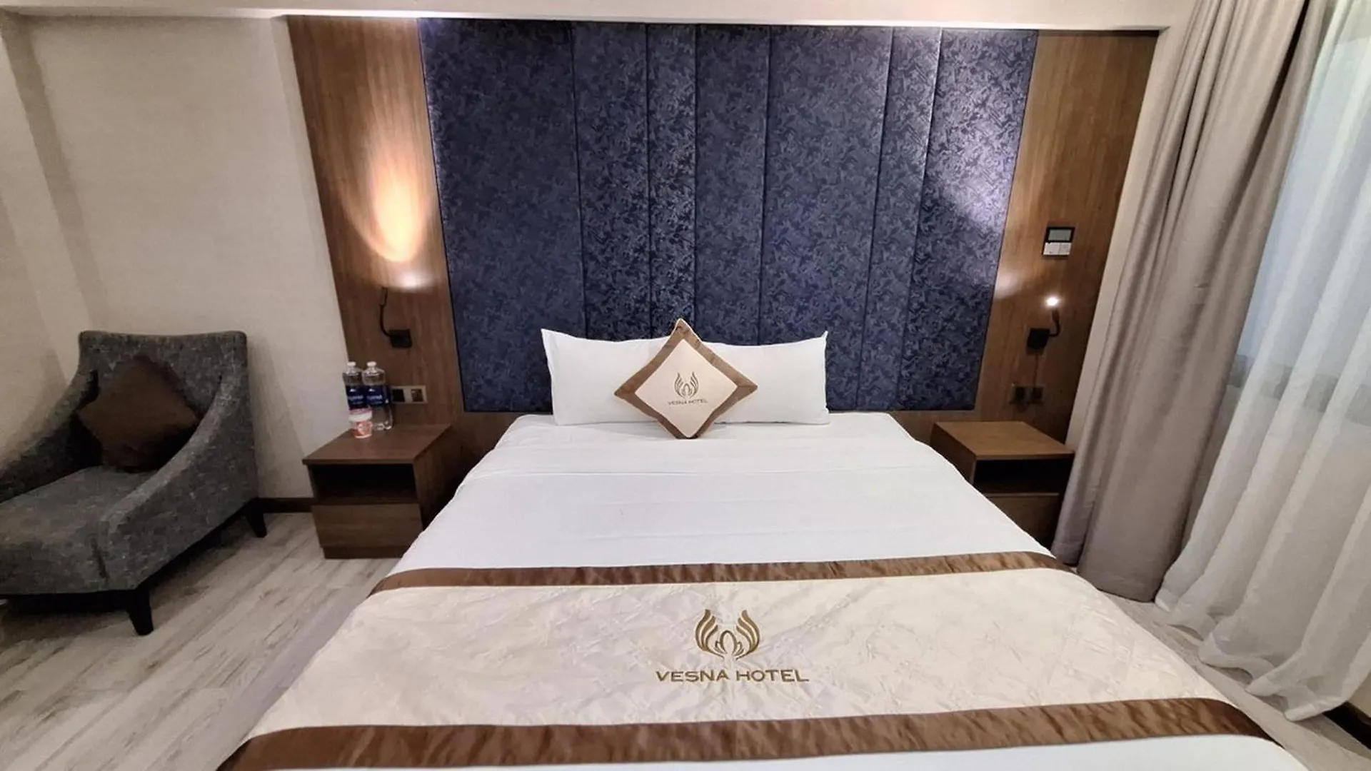 Vesna Hotel Nha Trang 5*,
