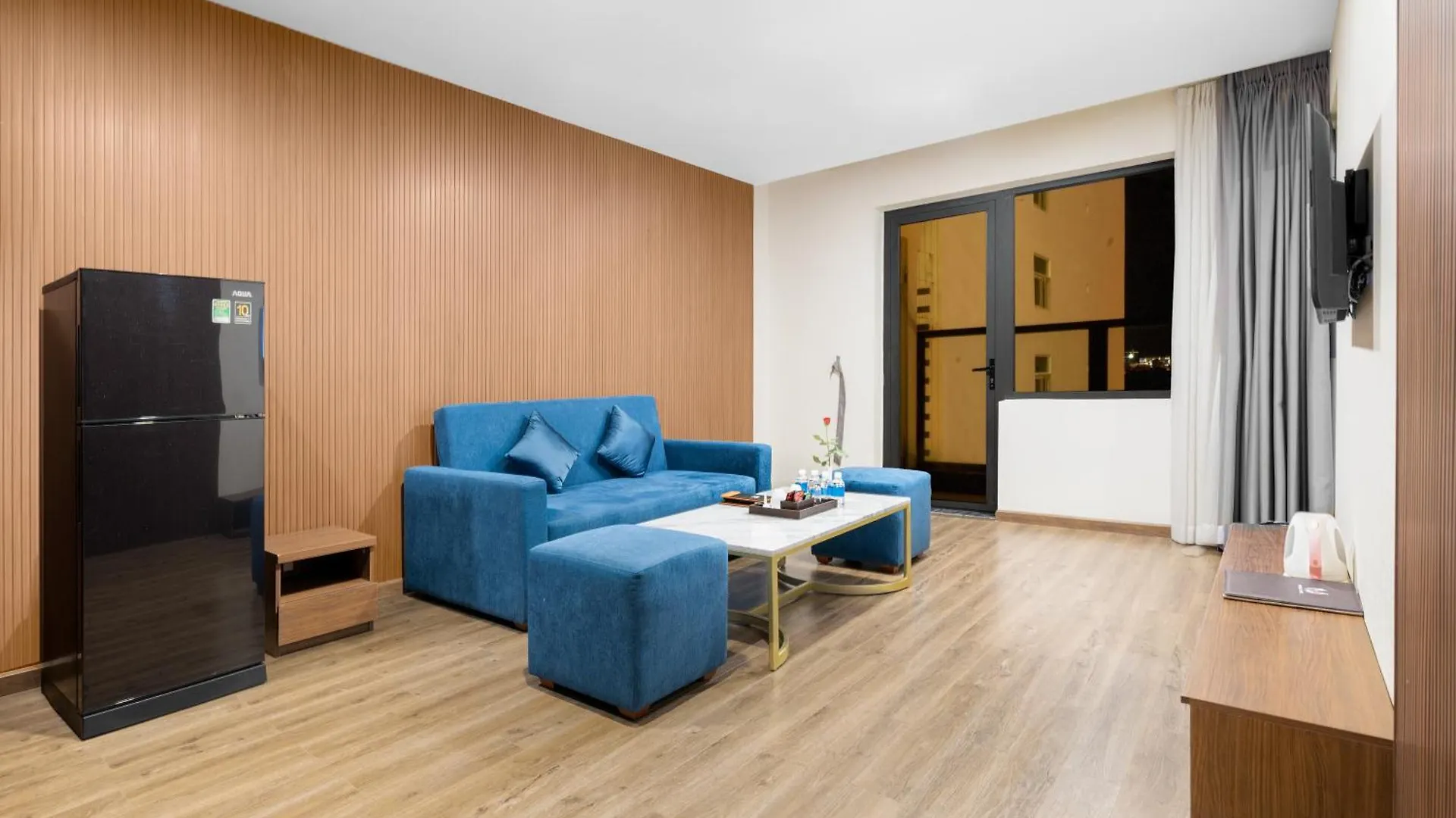 Vesna Hotel נה טראנג