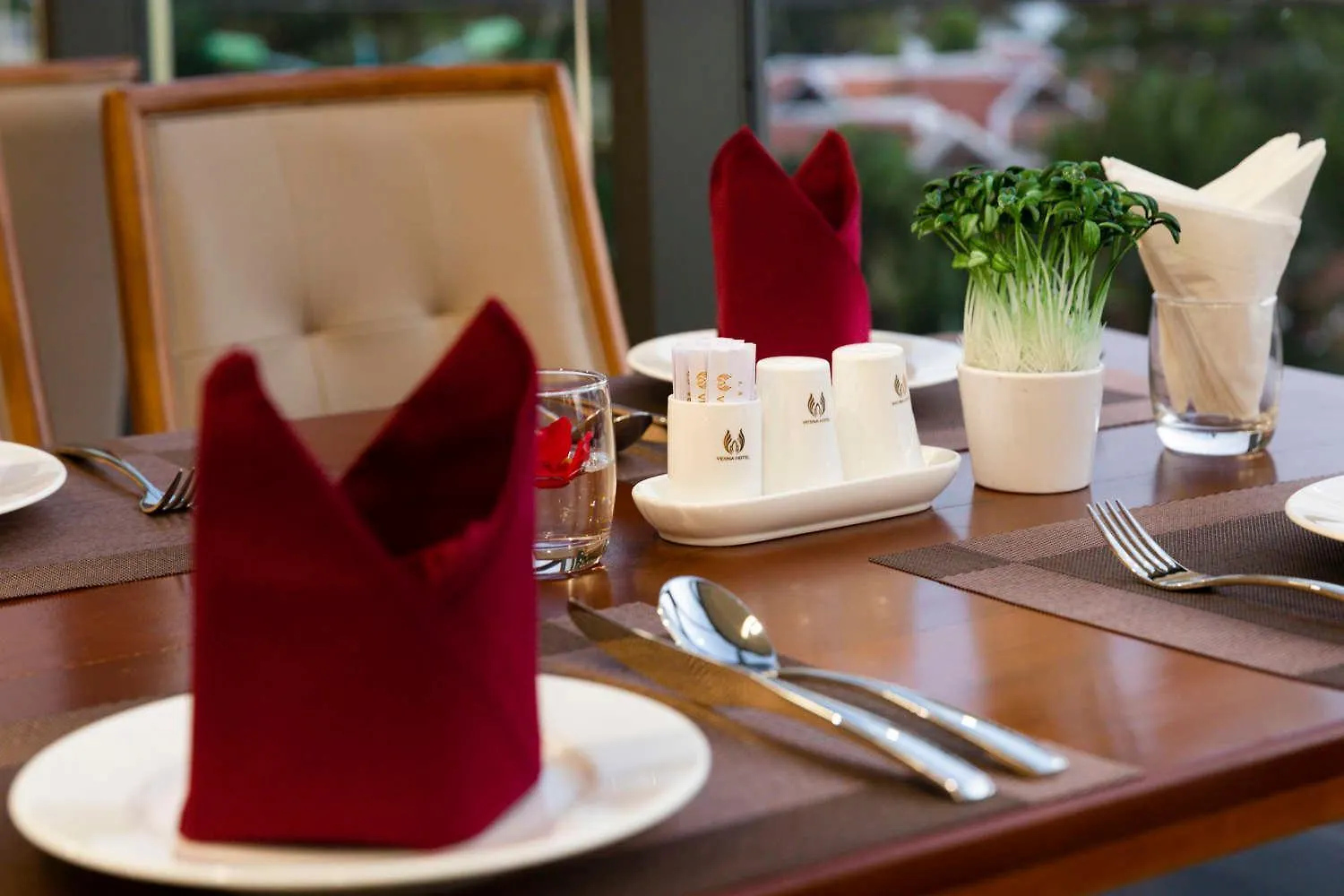 Vesna Hotel Nha Trang
